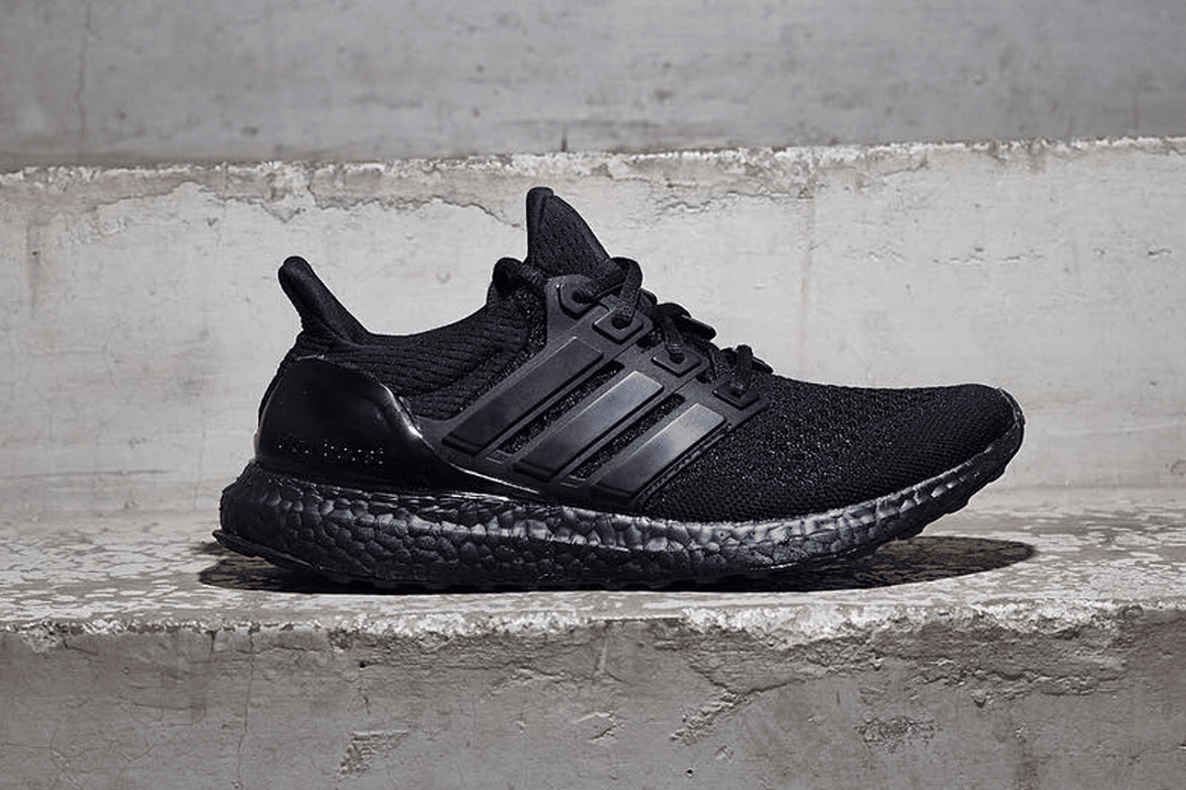 adidas Ultra Boost Triple Black Preview 3