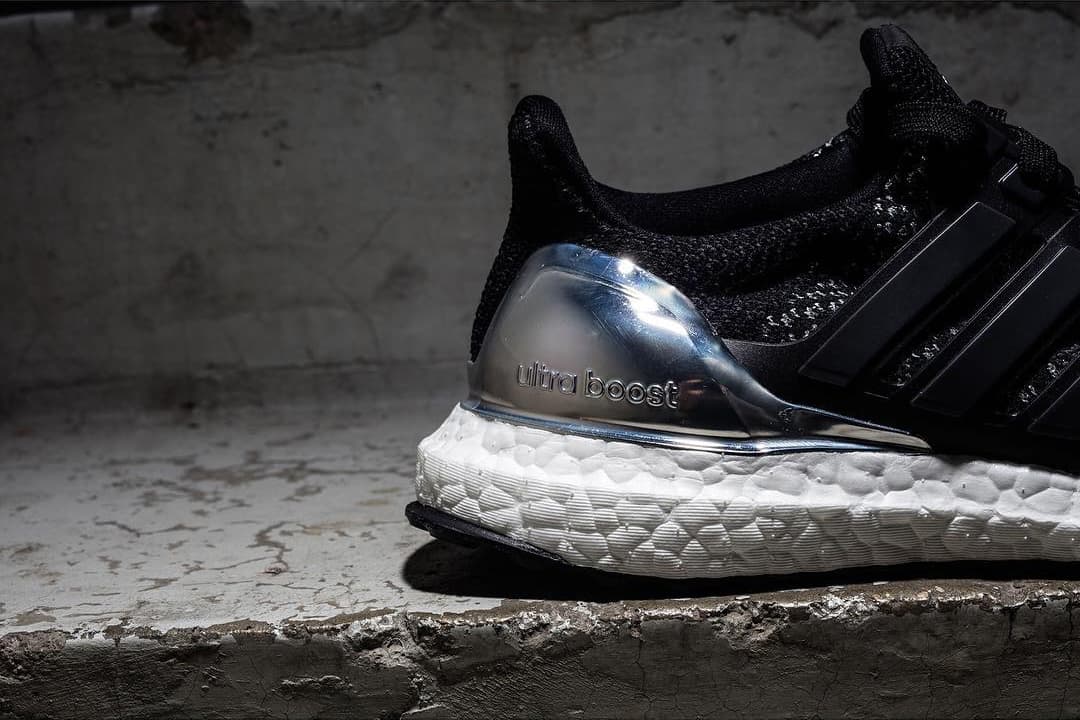 아디다스 울트라 부스트 메탈 골드 & 실버 (adidas Ultra Boost Metal Gold & Silver) 5 아디다스 울트라 부스트 메탈 골드 & 실버 (adidas Ultra Boost Metal Gold & Silver) 5