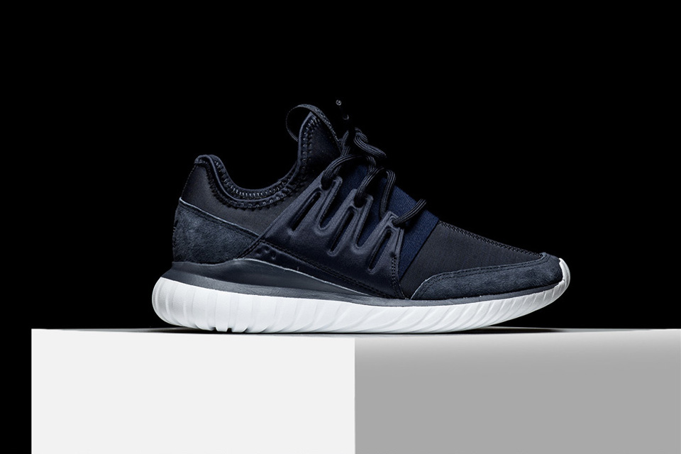 아디다스 튜블러 레디얼 (adidas Tubular Radial) 발매 3 아디다스 튜블라 래디얼 (adidas Tubular Radial night navy)
