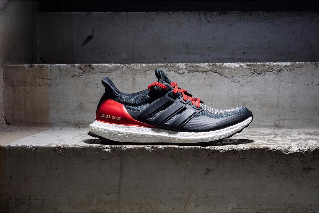 아디다스 울트라 부스트 그라데이션 레드&퍼플 (adidas Ultra Boost Gradation Red & Purple) 4 아디다스 울트라 부스트 그라데이션 레드 (adidas Ultra Boost Gradation Red)