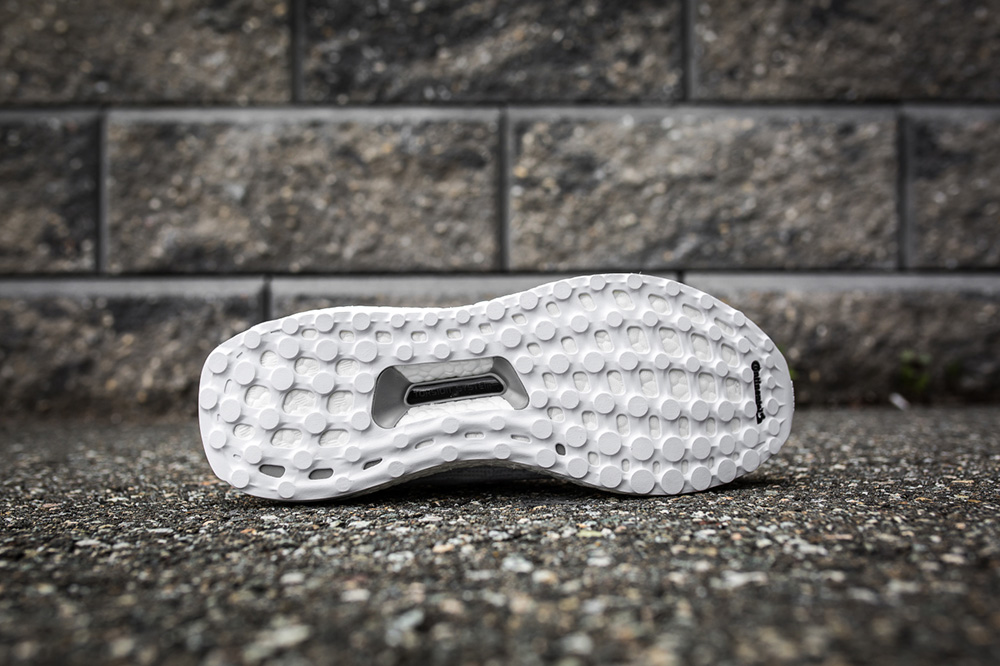 아디다스 울트라 부스트 언케이지드 LTD 화이트 (adidas Ultra Boost Uncaged LTD White) 6