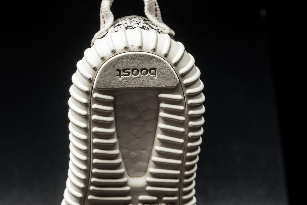 YEEZY350_INFANT_turtledove_3