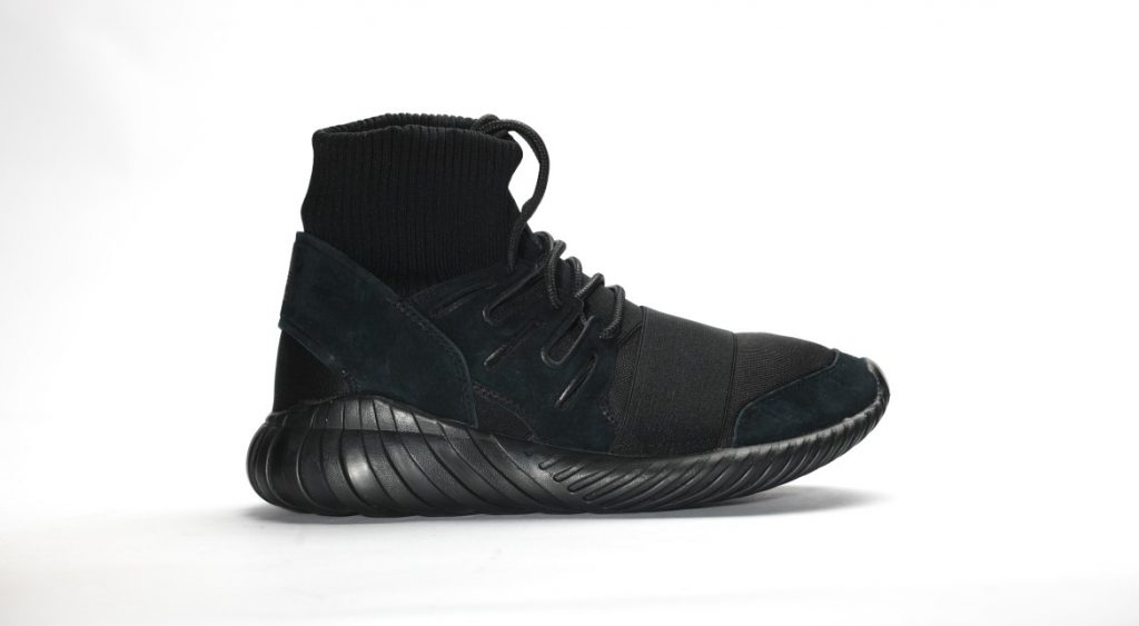 adidas-tubular-doom-black-s74794-1