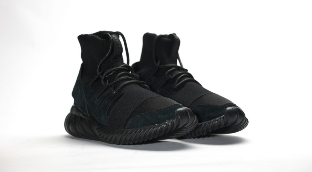 adidas-tubular-doom-black-s74794-3