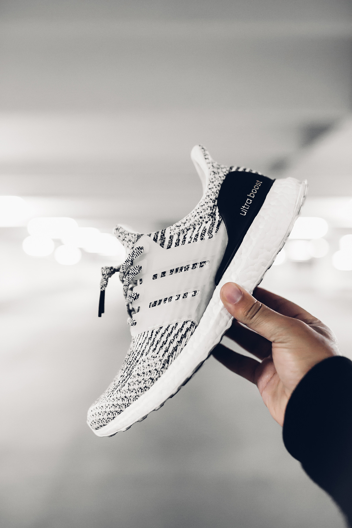 아디다스 울트라 부스트 3.0 오레오 착샷 by Nicekicks (Closer Look at the adidas Ultra Boost 3.0 Oreo) 1