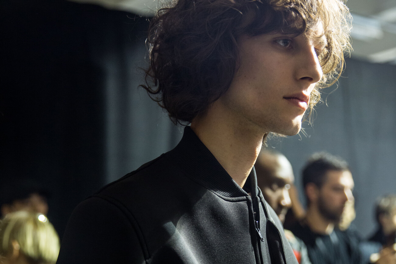 Y-3 FW17 컬렉션 백스테이지(Y-3 FW17 Collecion Backstage) 9