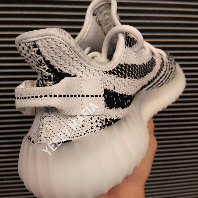 아디다스 이지 부스트 350 V2 지브라 발매 예정 by 이지 마피아 (adidas Yeezy Boost 350 V2 Zebra release by Yeezy Mafia) 4