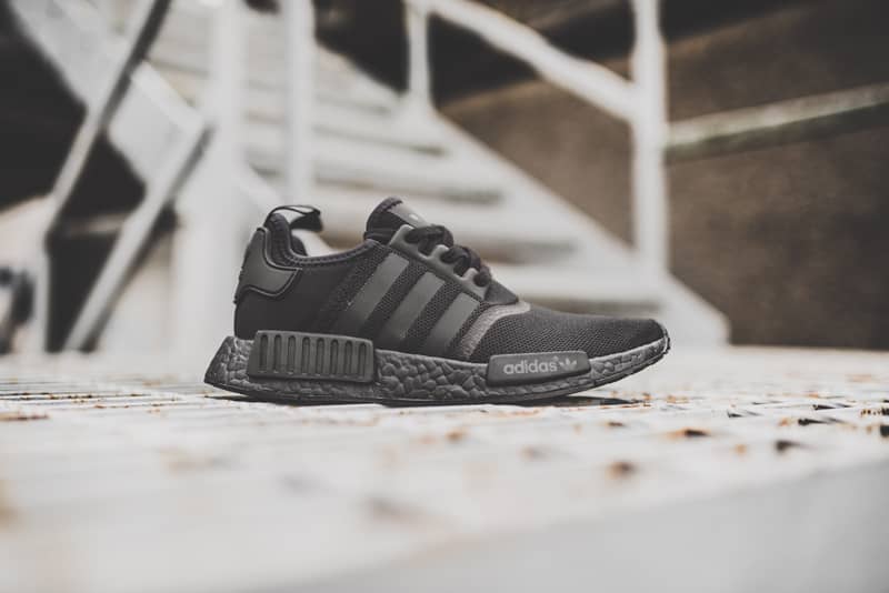 아디다스 오리지널스 NMD R1 모노크롬 팩 (adidas Originals NMD R1 Monochrome Pack) 19 아디다스 오리지널스 NMD R1 모노크롬 팩 (adidas Originals NMD R1 Monochrome Pack) 11