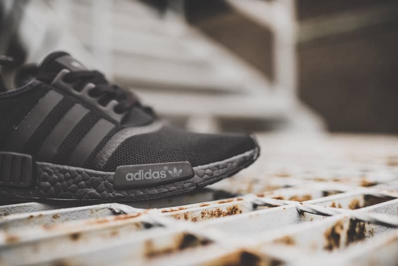 아디다스 오리지널스 NMD R1 모노크롬 팩 (adidas Originals NMD R1 Monochrome Pack) 22 아디다스 오리지널스 NMD R1 모노크롬 팩 (adidas Originals NMD R1 Monochrome Pack) 14