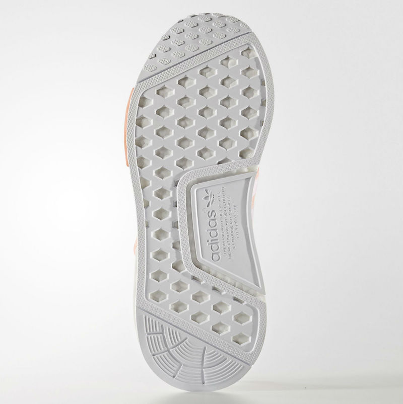 아디다스 오리지널스 NMD R1 Sun Glow (adidas Originals NMD R1 Sun Glow) 5