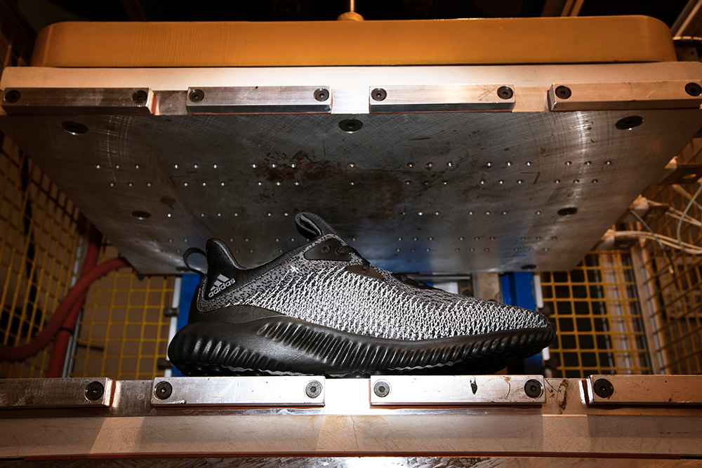 아디다스의 새로운 신발 제조공정 기술 ForgeFiber(adidas Latest Sneaker Innovation, adidas forgefiber) 8