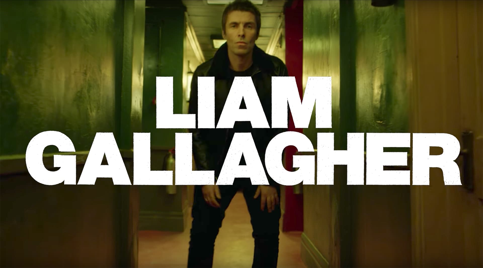 아디다스 자켓을 입은 오아시스의 리암 갤러거 내한공연 기념 인터뷰 (Oasis Liam Gallagher wore a adidas Jacket on Interview) 5