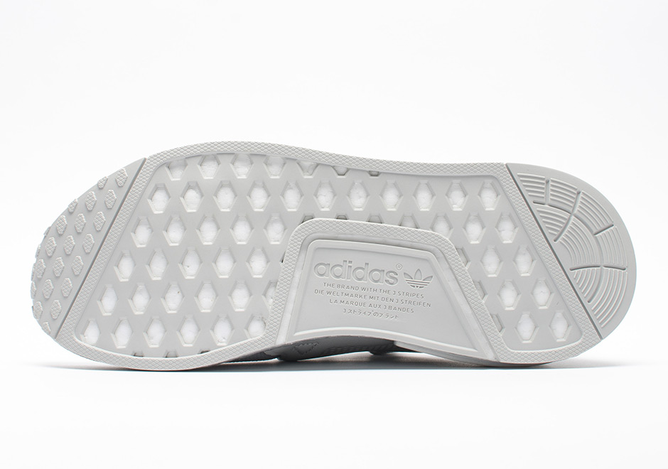 아디다스 오리지널스 NMD XR1 실버 부스트 (adidas Originals NMD XR1 Silver Boost) 5