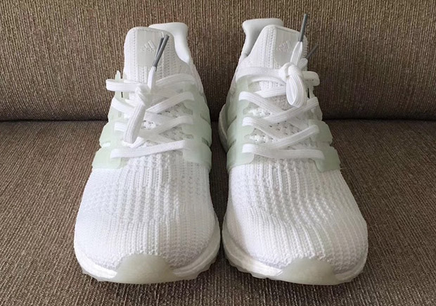 울트라 부스트 4.0 글로우 인 더 다크 추가 사진 공개 (Closer look at the adidas Ultra Boost 4.0 Glow in the Dark) 3 울트라 부스트 4.0 글로우 인 더 다크 추가 사진 공개 (Closer look at the adidas Ultra Boost 4.0 Glow in the Dark) 3