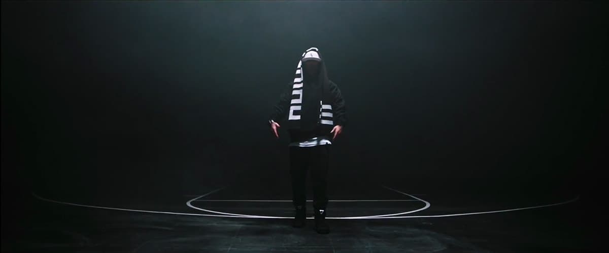 아디다스 오리지널스와 함께한 도끼의 신곡 크레이지 뮤직비디오(Dok2 - Crazy Music Video with adidas Originals) 11