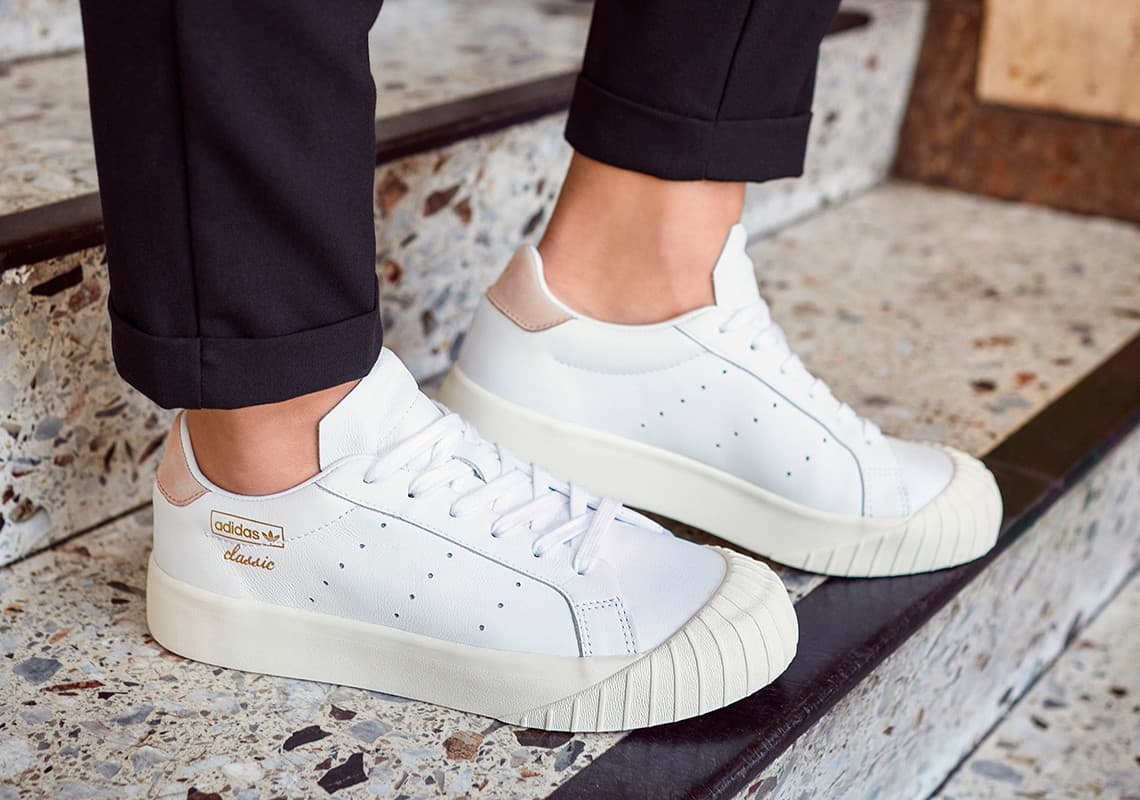 adidas Originals Womens Everyn 10