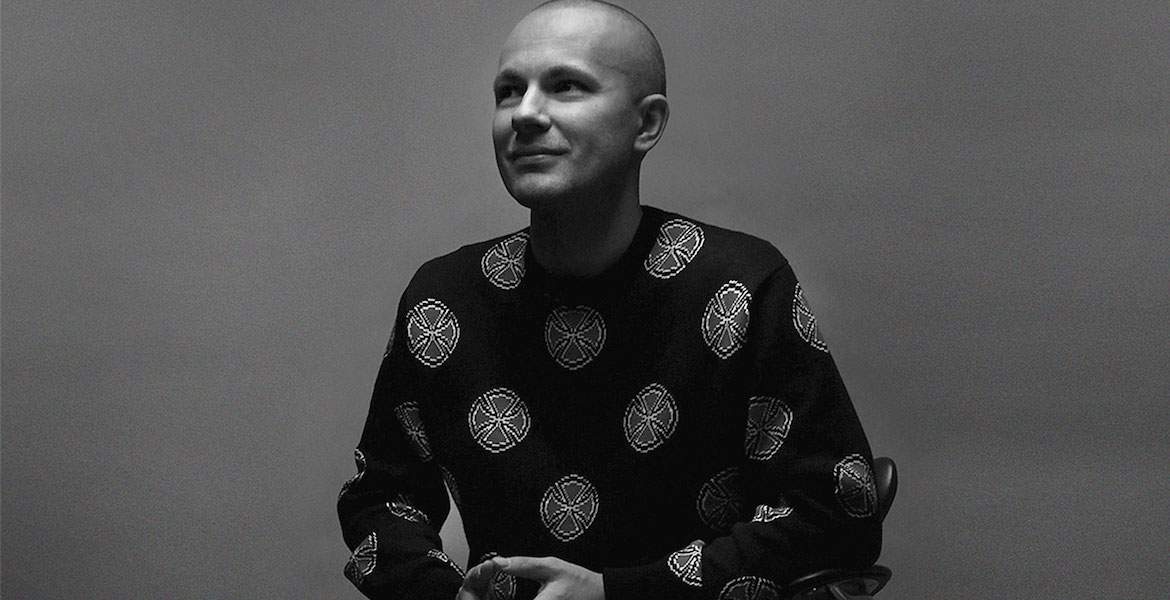 디자이너 고샤 루브친스키(Gosha Runchinskiy)