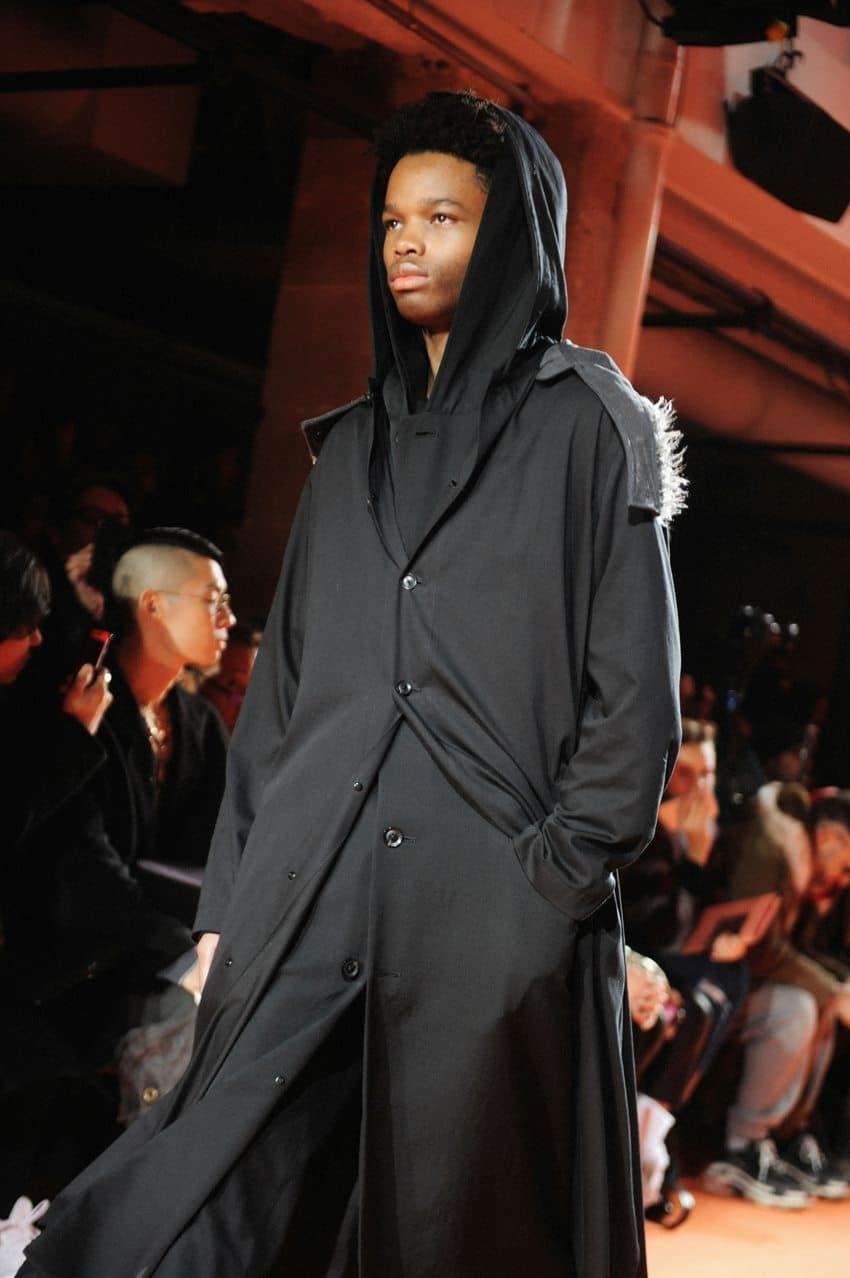 Yohji Yamamoto FW18 Menswear Backstage 8