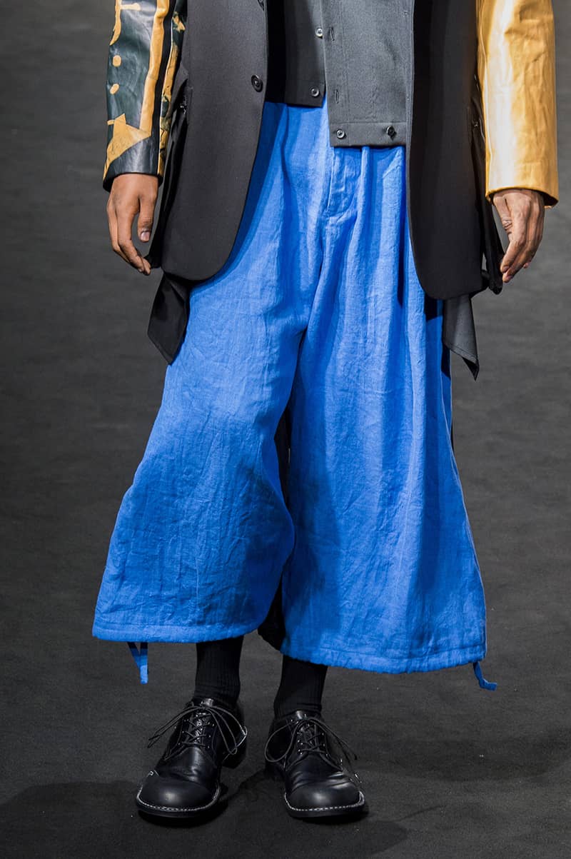 마스터 오브 쉐도우, 요지 야마모토 SS19 남성복 패션쇼 디테일 룩(Yohji Yamamoto SS19 Menswear Fashion Show Detail Look) 32