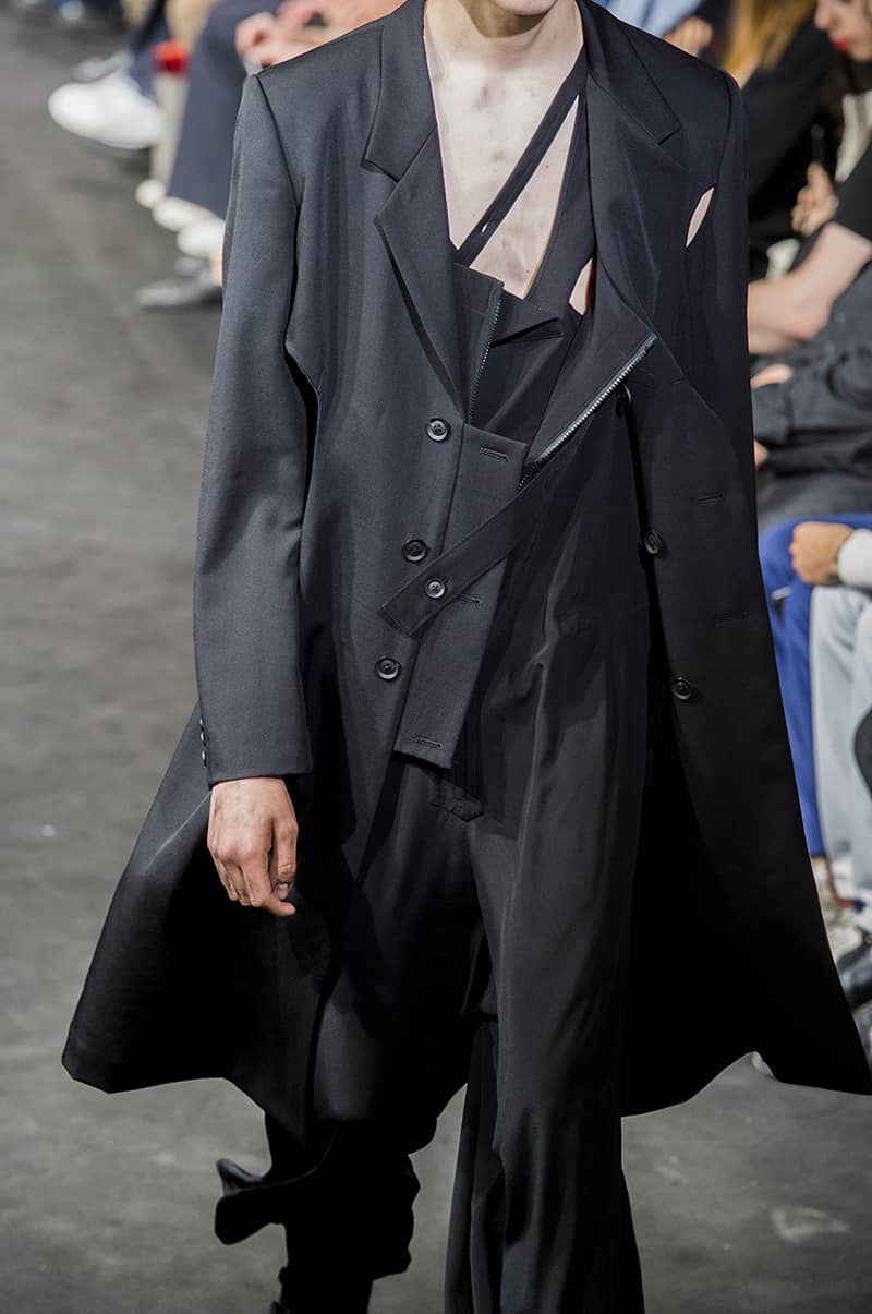 Yohji Yamamoto SS19 Menswear Fashion Show Detail Look-5