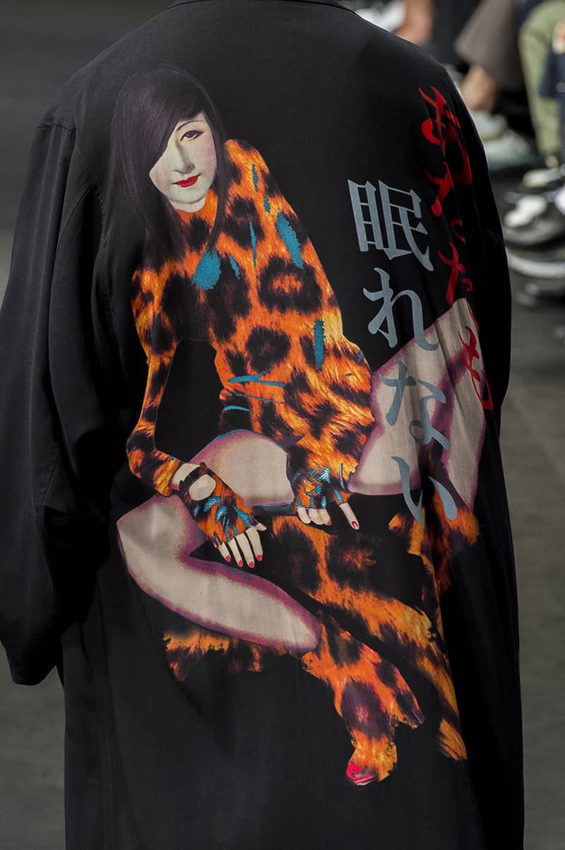 마스터 오브 쉐도우, 요지 야마모토 SS19 남성복 패션쇼 디테일 룩(Yohji Yamamoto SS19 Menswear Fashion Show Detail Look) 58