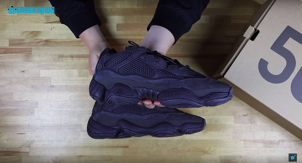Yeezy 500 Unboxing by Sneakernews-3