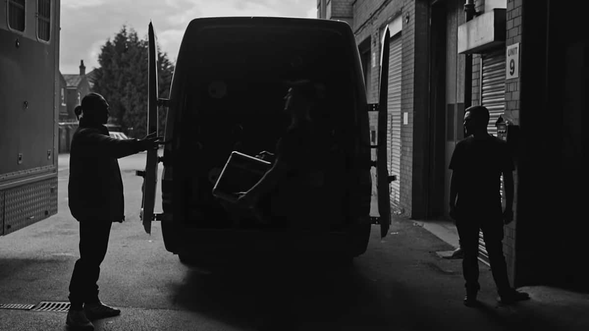 adidas Originals SPEZIAL FW18 ‘Acid winter’ Fashion Film-8