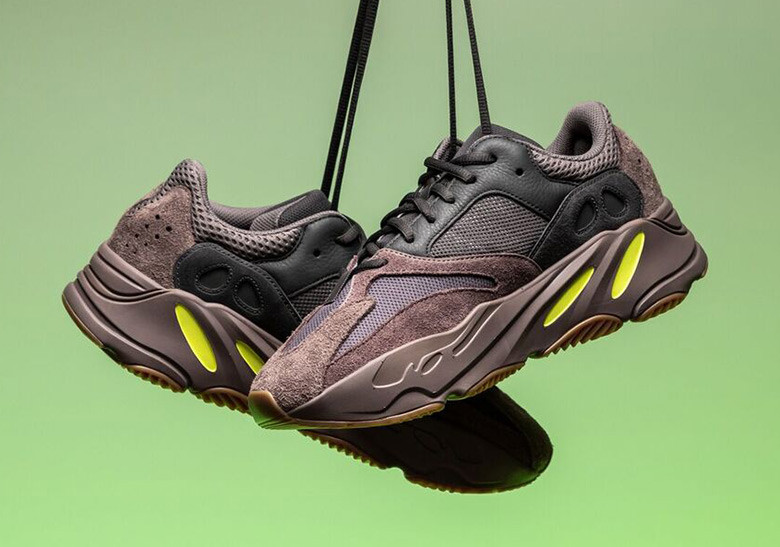 First Look Yeezy Boost 700 Wave Runner Mauve-7