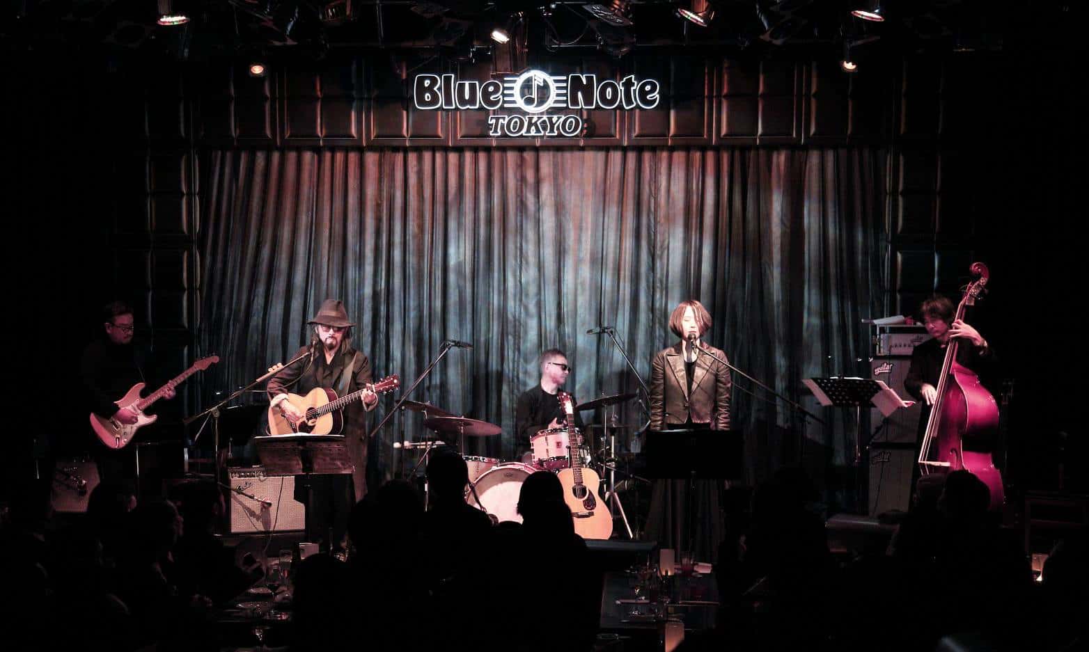 19년 만의 첫 단독 공연, 요지 야마모토 x 라이브 @ 블루 노트 도쿄 리뷰 요약(Yohji Yamamoto x Live at Blue Note Tokyo recap)-1