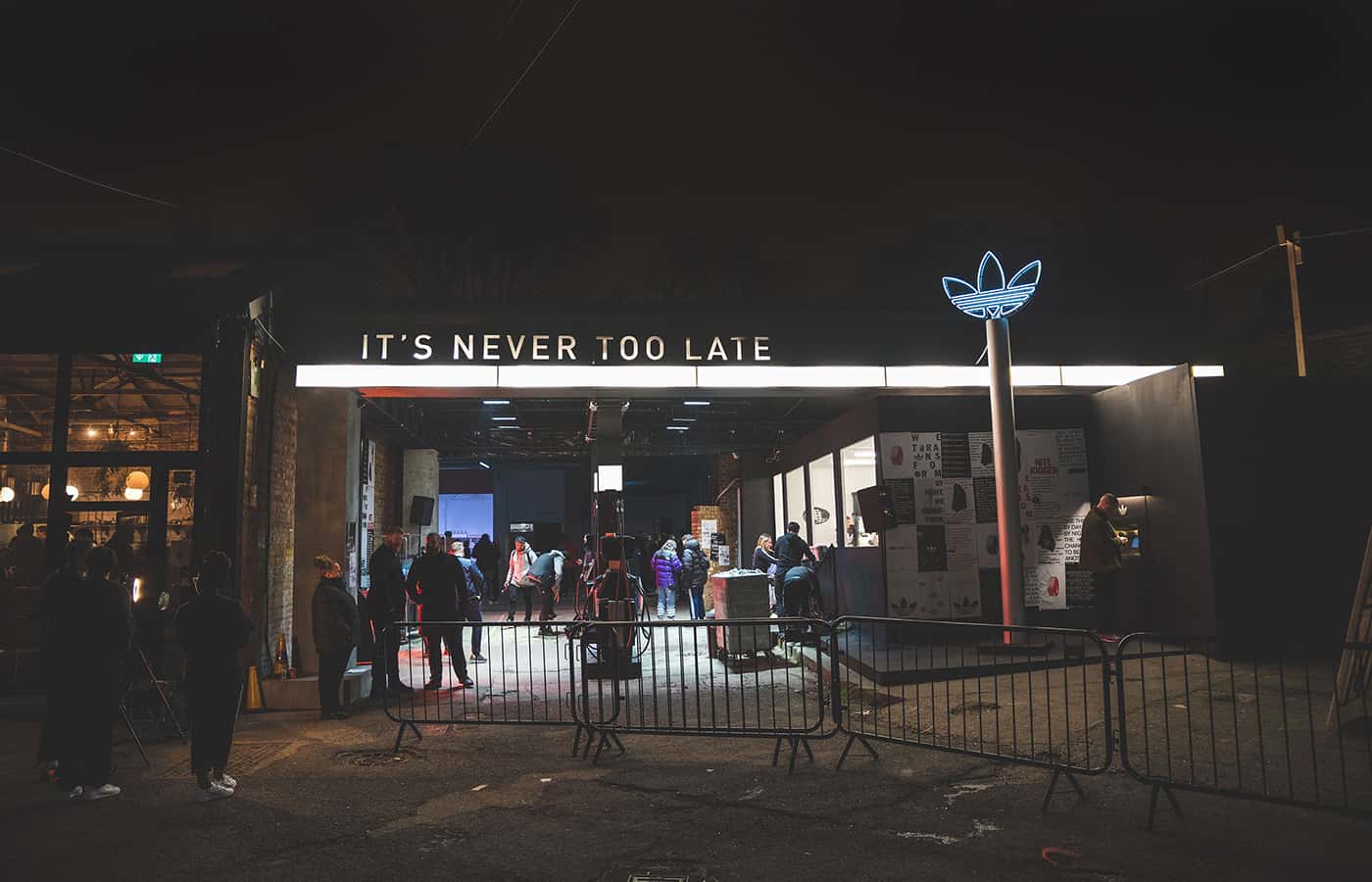 런던에서 진행된 아디다스 오리지널스 나이트 조거 런칭 파티(Recap: adidas Originals Nite Jogger Launch in London) 1 런던에서 진행된 아디다스 오리지널스 나이트 조거 런칭 파티(Recap: adidas Originals Nite Jogger Launch in London)-1
