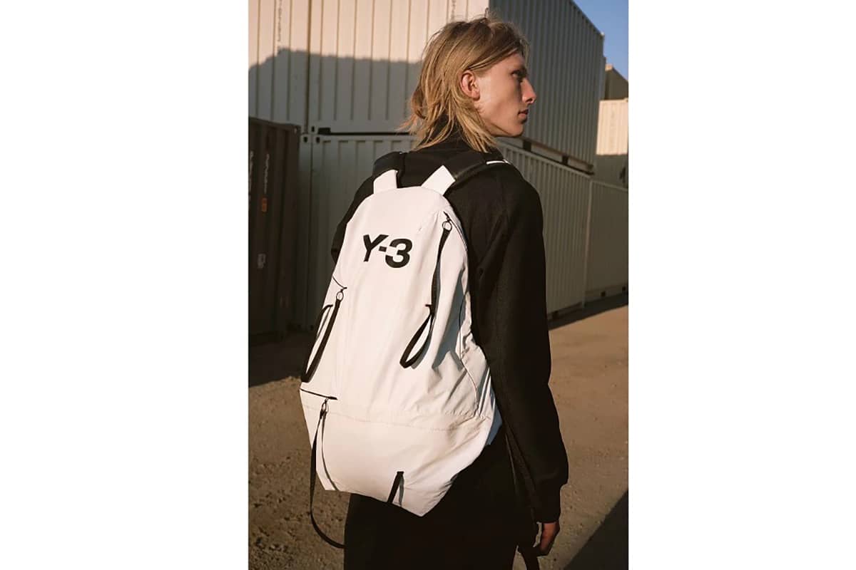 Y-3 SS19 캠페인 룩북 공개(Y-3 SS19 Campaign Lookbook) 6 Y-3 SS19 캠페인 룩북(Y-3 SS19 Campaign Lookbook)-6