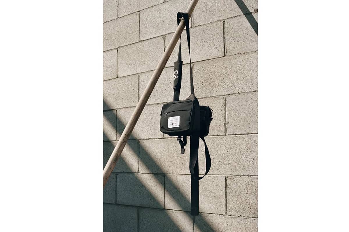 Y-3 SS19 캠페인 룩북 공개(Y-3 SS19 Campaign Lookbook) 7 Y-3 SS19 캠페인 룩북(Y-3 SS19 Campaign Lookbook)-7