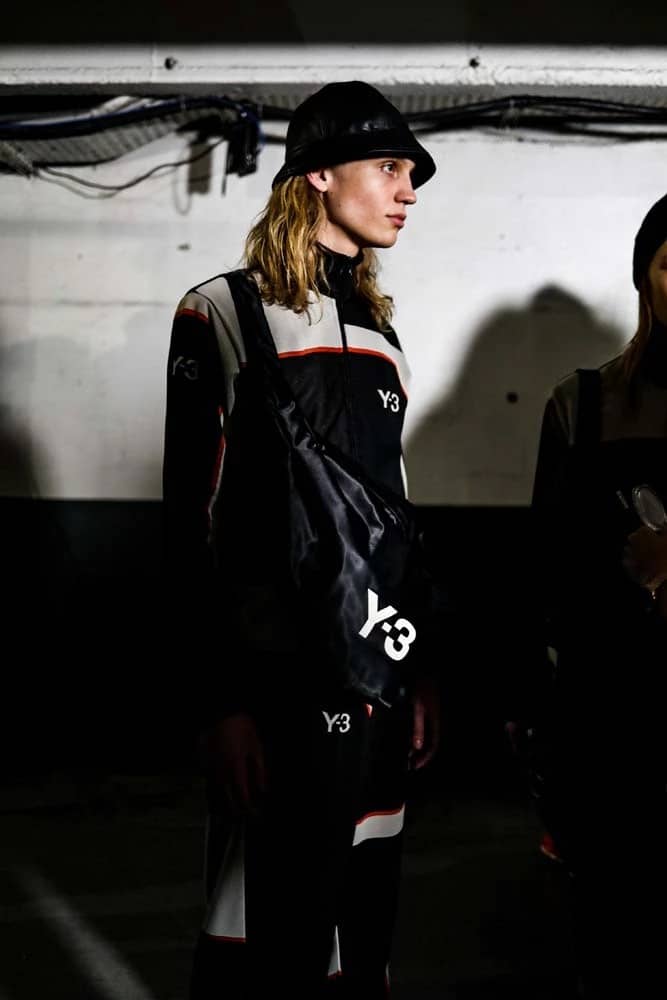 아디다스 x 요지 야마모토, Y-3 FW19 런어웨이 백스테이지(Y-3 FW19 Runway Backstage) 2 Y-3 FW19 런어웨이 백스테이지(Y-3 FW19 Runway Backstage)-2