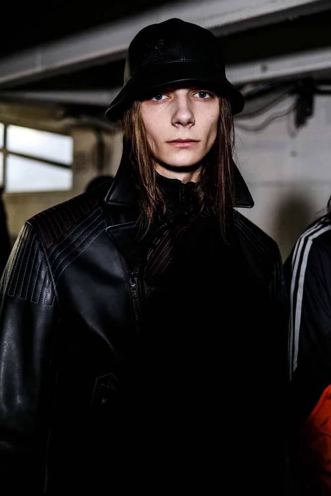 아디다스 x 요지 야마모토, Y-3 FW19 런어웨이 백스테이지(Y-3 FW19 Runway Backstage) 21 Y-3 FW19 런어웨이 백스테이지(Y-3 FW19 Runway Backstage)-21