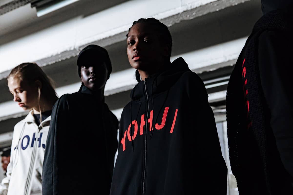 아디다스 x 요지 야마모토, Y-3 FW19 런어웨이 백스테이지(Y-3 FW19 Runway Backstage) 31 Y-3 FW19 런어웨이 백스테이지(Y-3 FW19 Runway Backstage)-31