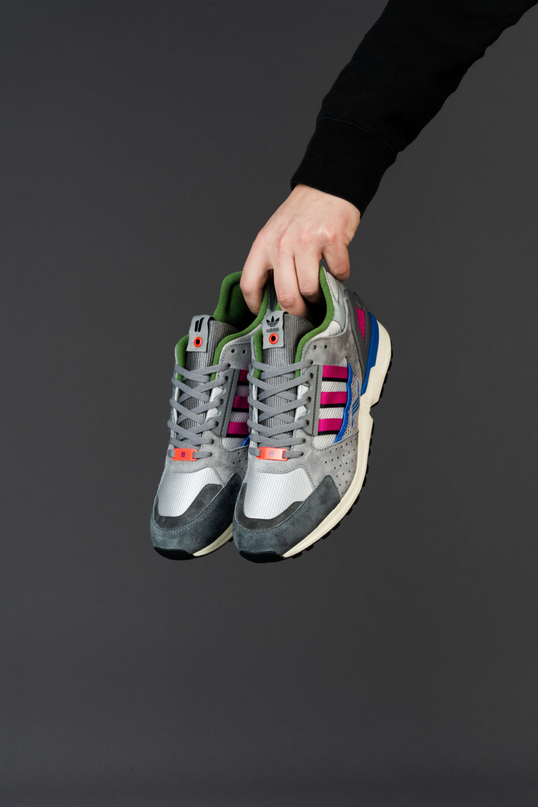 오버킬 x 아디다스 컨소시엄 ZX 10000 C “게임 오버킬” 룩북(Overkill x adidas Consortium ZX 10000 C “Game Overkill” Lookbook)-12