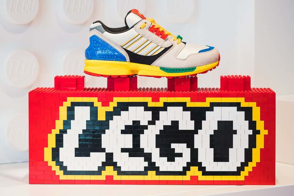 레고 x 아디다스 A-ZX ZX 8000(LEGO x adidas A-ZX ZX 8000)