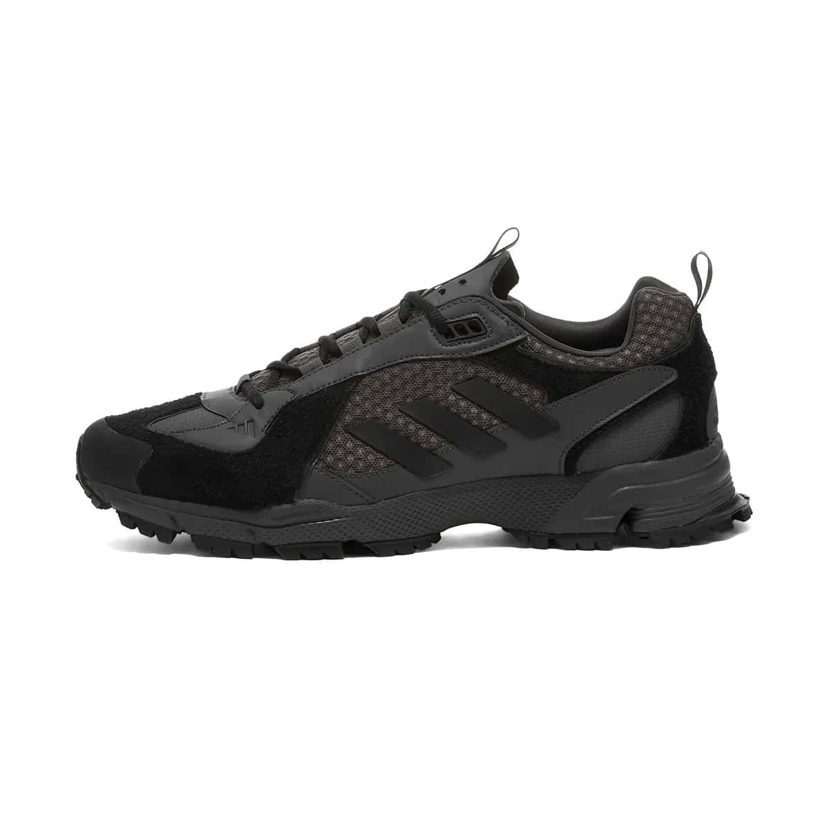 10월 30일 발매, GR-유니포마 고샤 루브친스키 x 아디다스(GR-Uniforma by Gosha Rubchinskiy x adidas) 11 GR-유니포마 x 아디다스 트레일 러너(GR-Uniforma x Adidas Trail Runner)-GR01SH11-Black