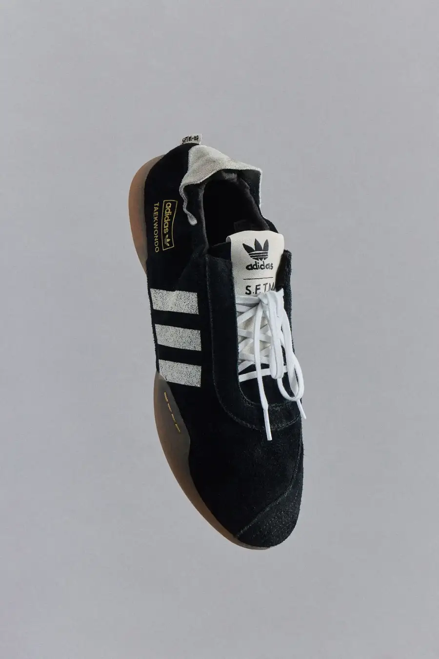 아디다스 송포터뮤트 006(Song For The Mute x adidas 006)