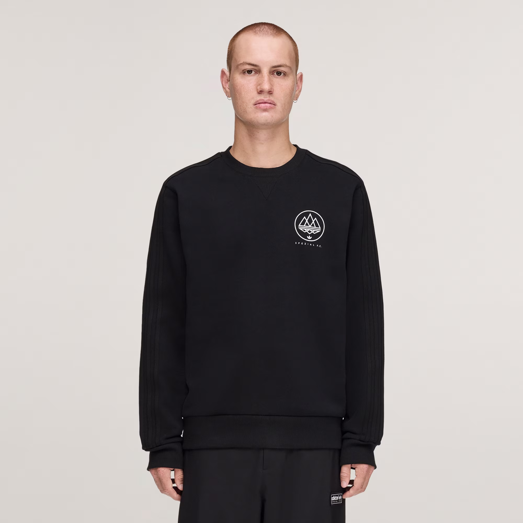 9월 25일 발매, 아디다스 스페지알 F.C. FW26(adidas SPZL F.C. FW2026) 26 adidas SPZL F.C. CREW Shirt(KV4424)